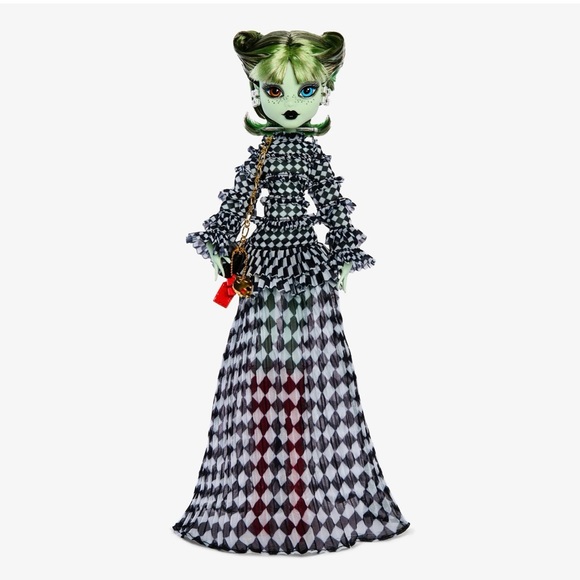 Off-White c/o Monster High Harmonie Ghoul Doll - Picture 12 of 14